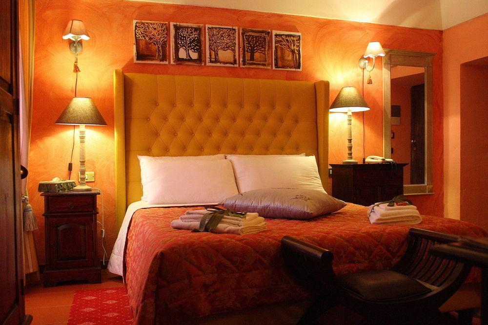 Hotel Convento Di San Colombo 3*