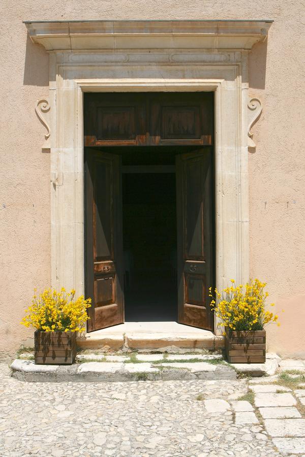 Convento Di San Colombo Santo Stefano Di Sessanio