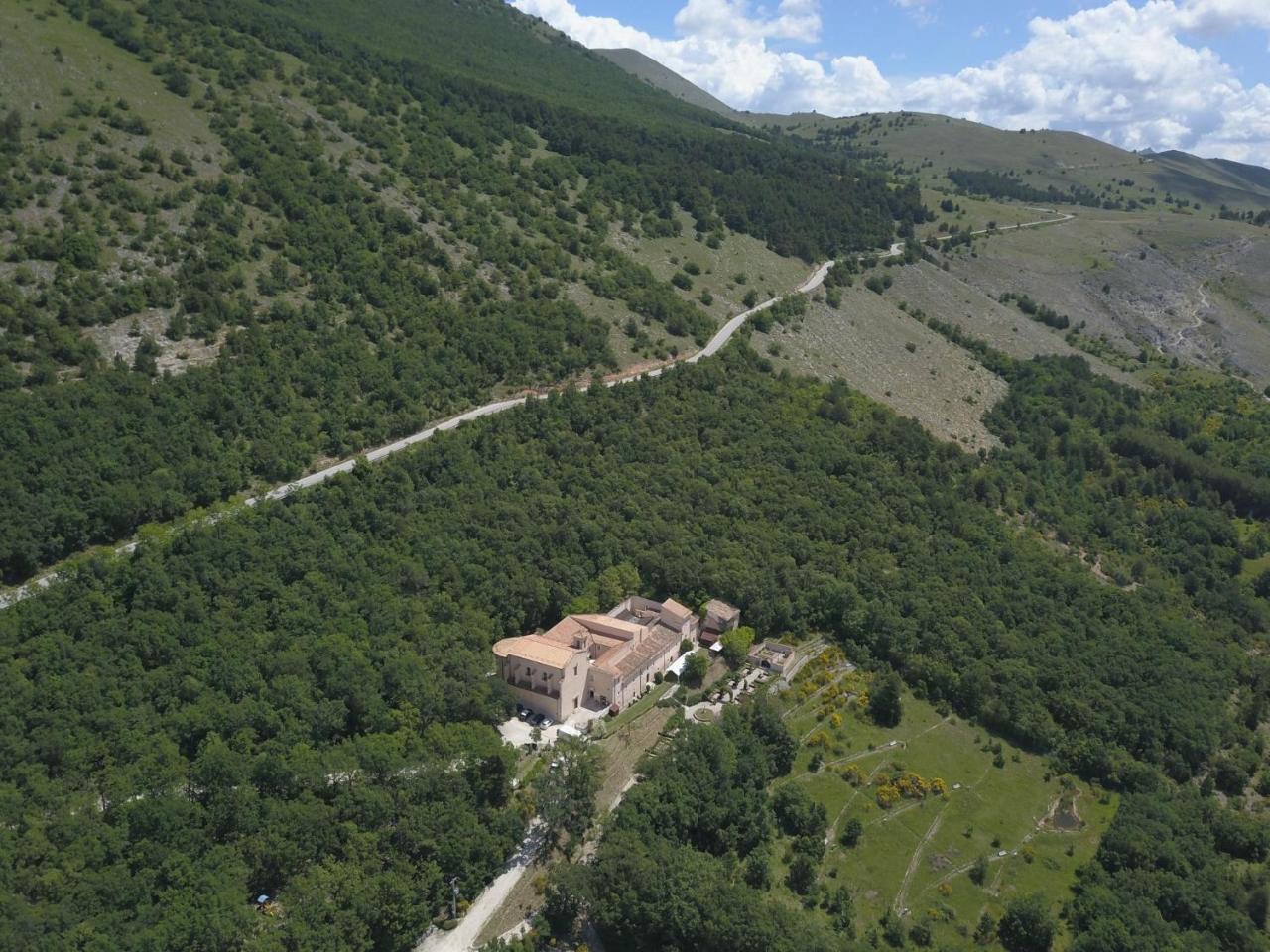 Hotel Convento Di San Colombo
